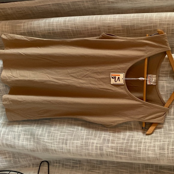 Noelle Tank top - Picture 2 of 6